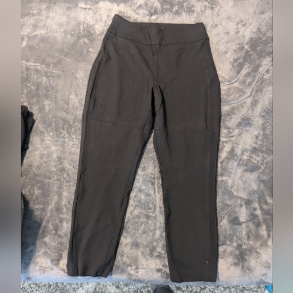 Express Sheath Ankle Crop Pant Black Professional M Stretchy - Picture 2 of 4